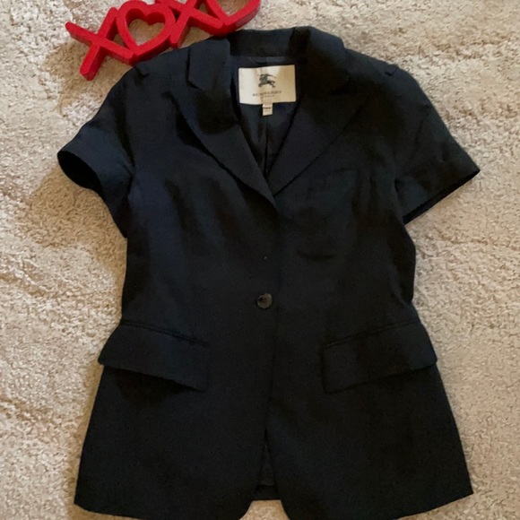 Burberry Jackets & Blazers - 🎉HP🎉Burberry Short-Sleeve Jacket Blazer EUC Size US10
